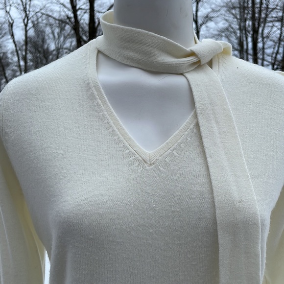 Vintage All Points soft cream sweater M - Picture 6 of 9